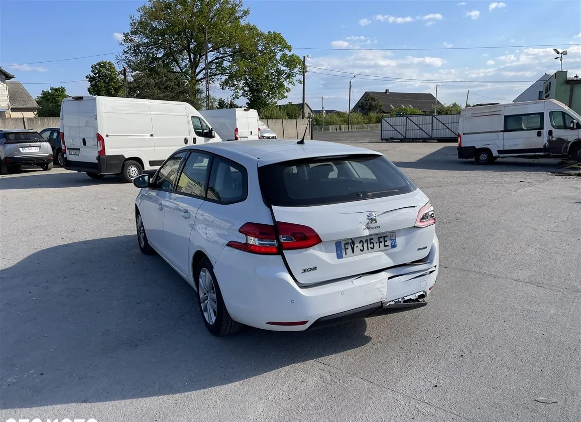 Peugeot 308 cena 33750 przebieg: 68000, rok produkcji 2020 z Wyrzysk małe 529